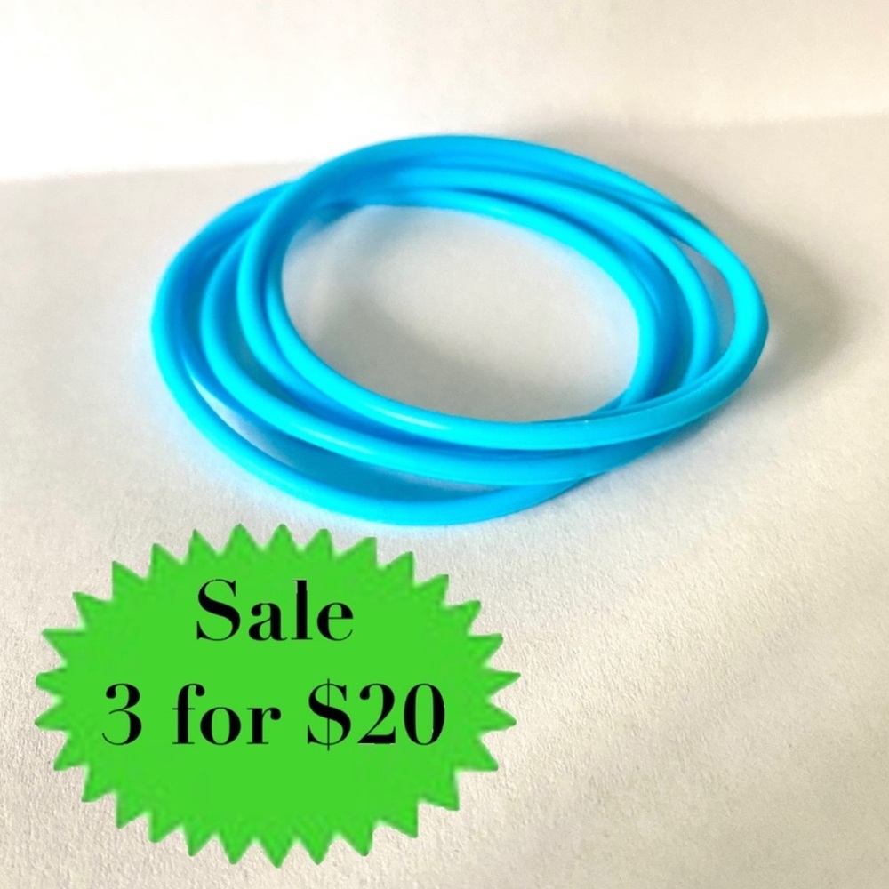 SKY BLUE 5pc Rubber Gummy Bracelets Silicone Jelly Wristbands 80s retro set band